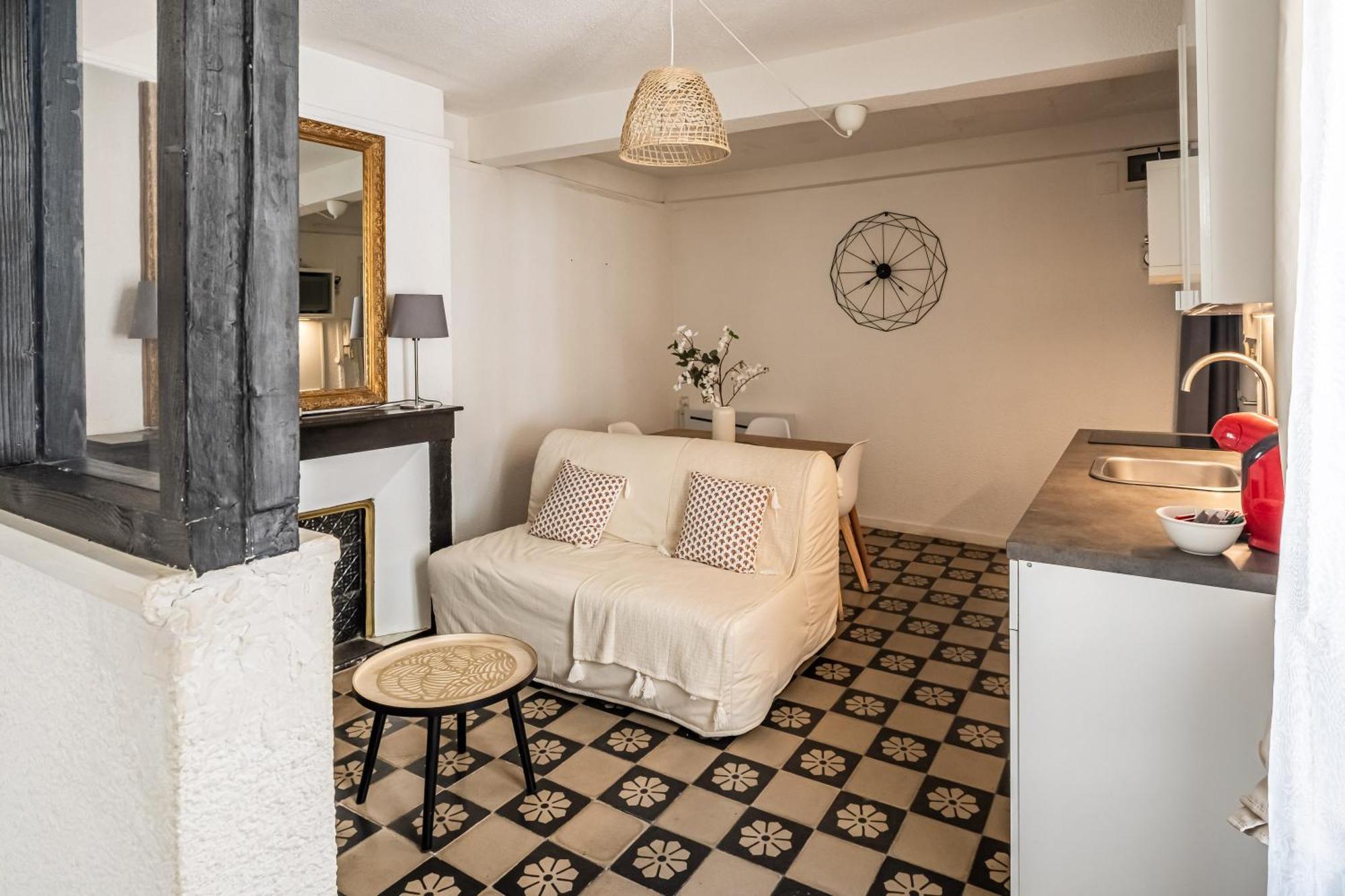 Charmant Studio Rue Droite Нарбонна Экстерьер фото