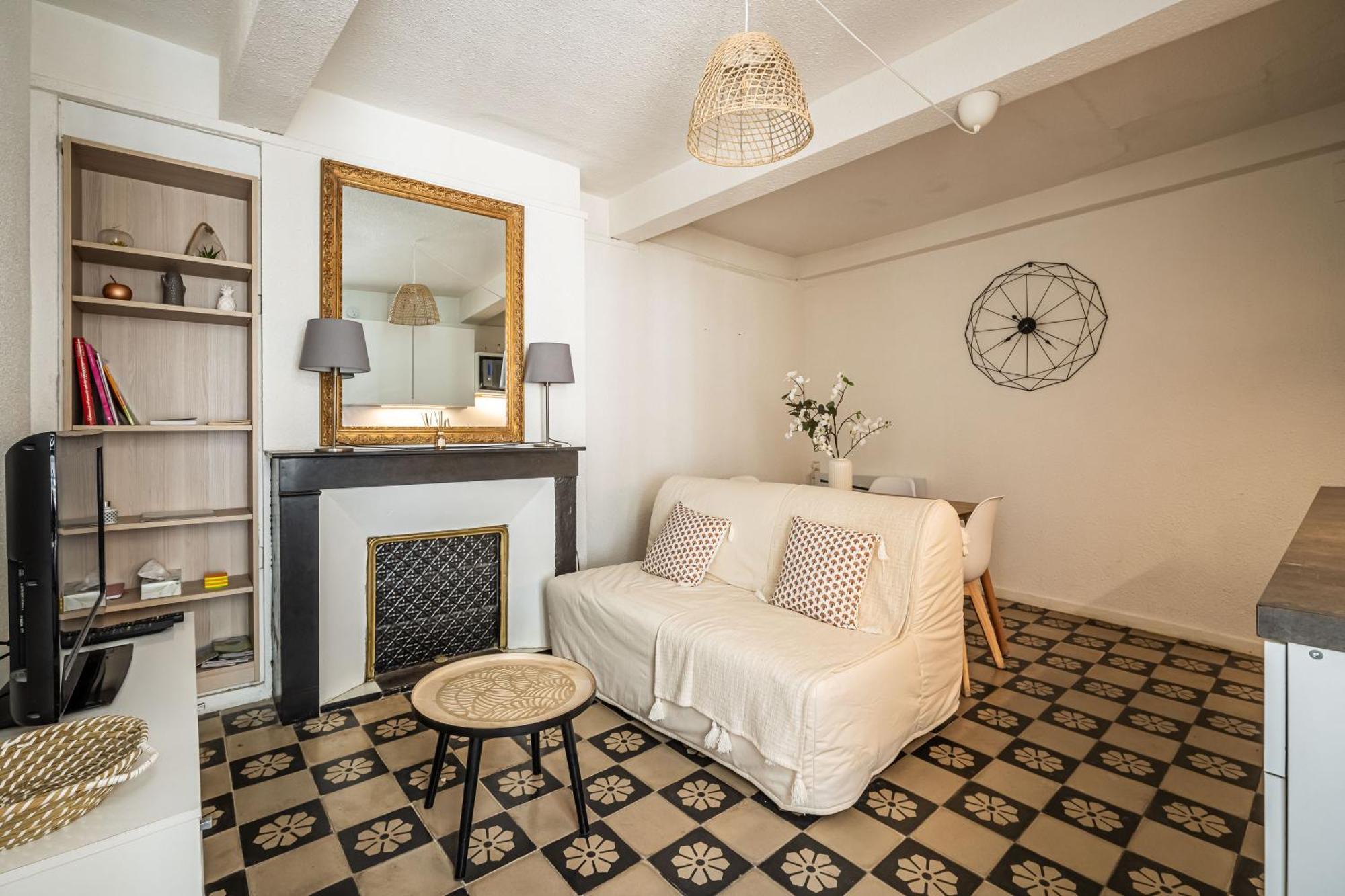 Charmant Studio Rue Droite Нарбонна Экстерьер фото